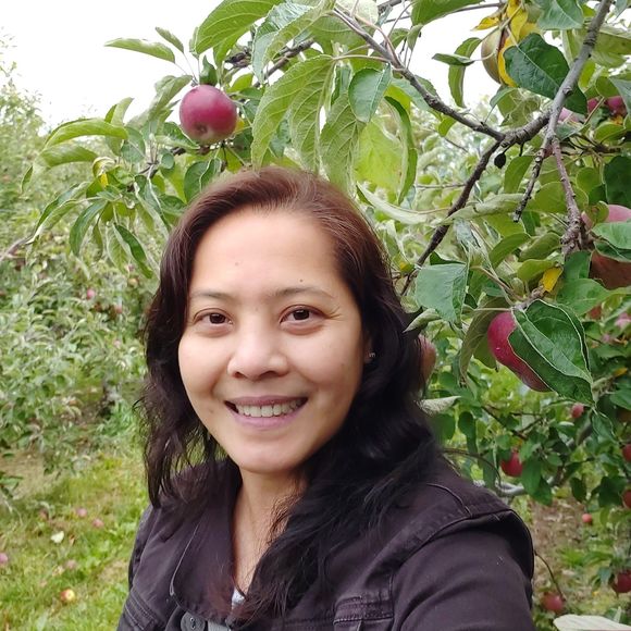 Meet your Posher, Editha - Picture 1 of 1